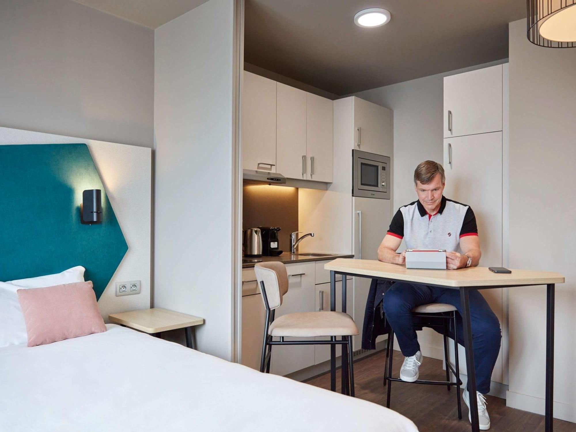 Aparthotel Adagio Paris Suresnes Longchamp Eksteriør billede